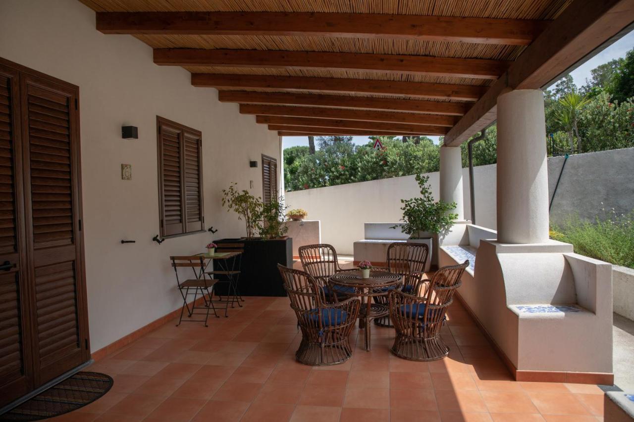 Maria Tindara "La Locanda" Vulcano  Exterior photo